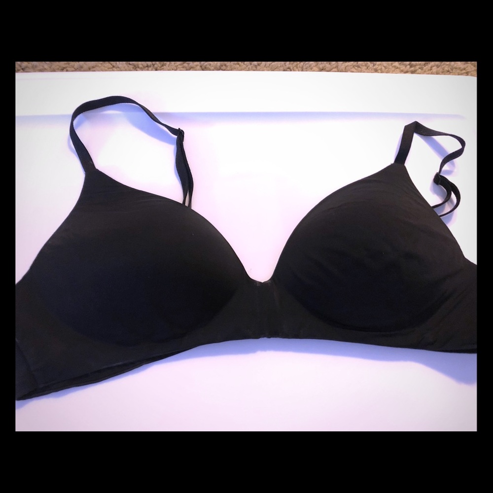 Victoria secret lightly padded bra